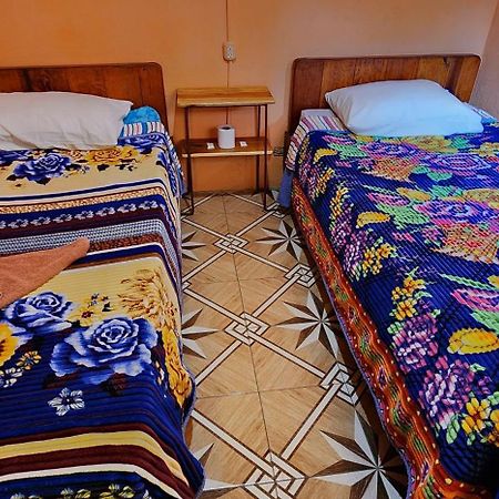 Hospedaje Santo Domingo Panajachel Buitenkant foto