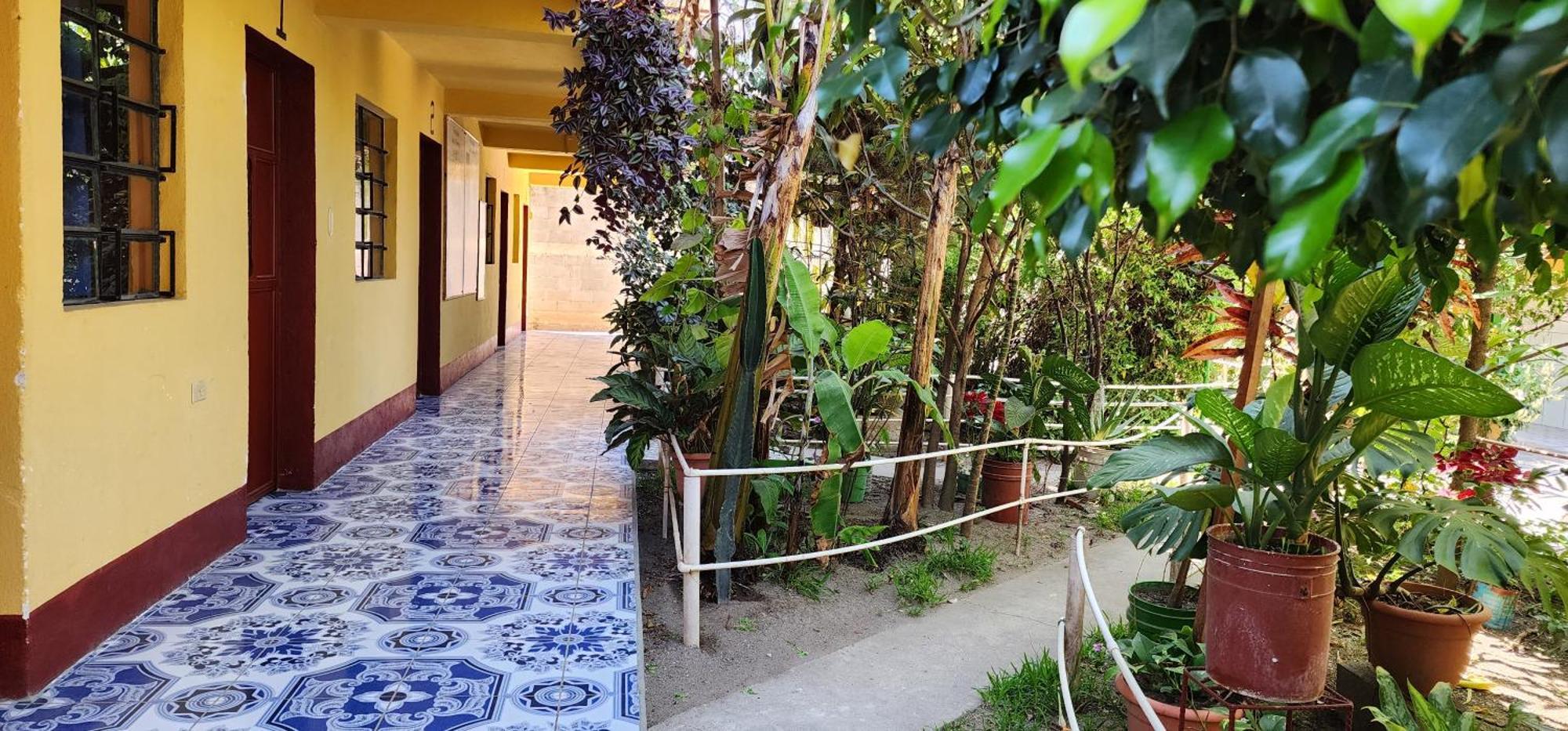 Hospedaje Santo Domingo Panajachel Buitenkant foto