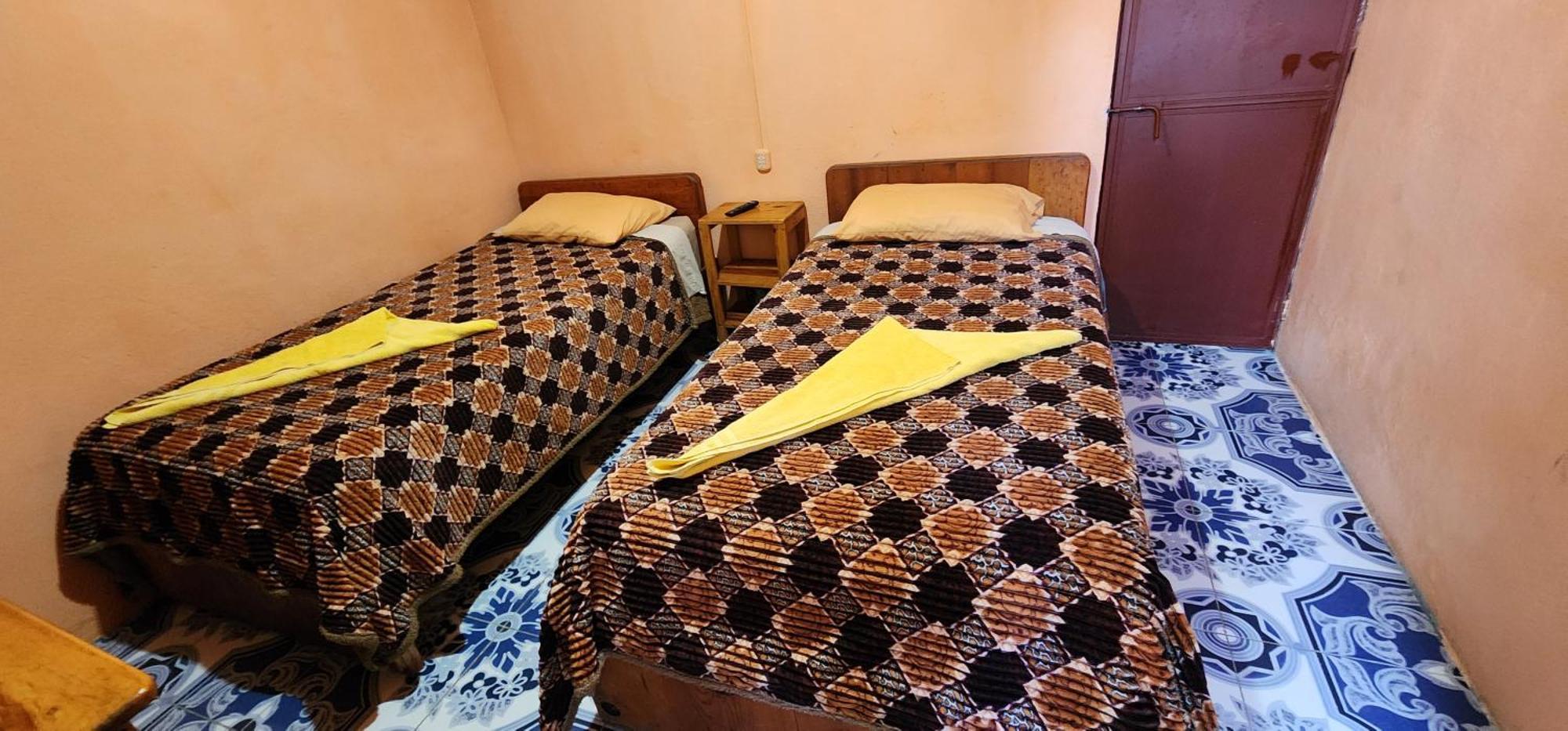 Hospedaje Santo Domingo Panajachel Buitenkant foto